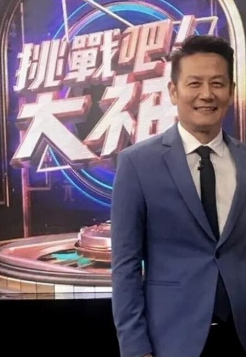 湖北大学梁玉莉被包养调教无套啪啪白嫩大学生超害羞反差对比值得一撸 - 最新91