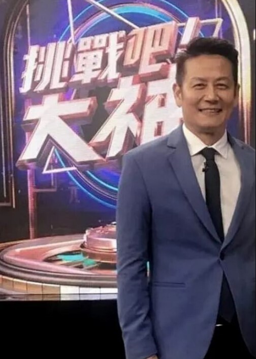 新G乳女神下海被干美女的事别管无套啪啪 - 最新91